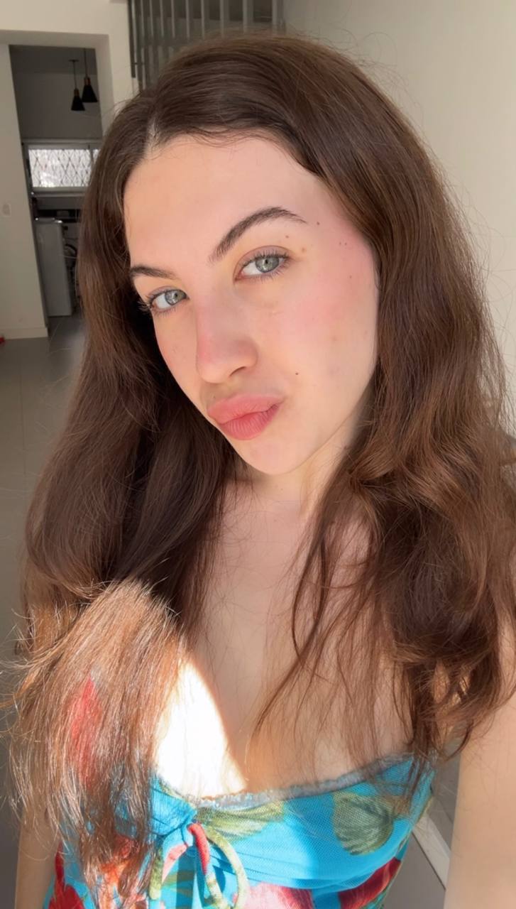 Nude girl Amber in Anshan